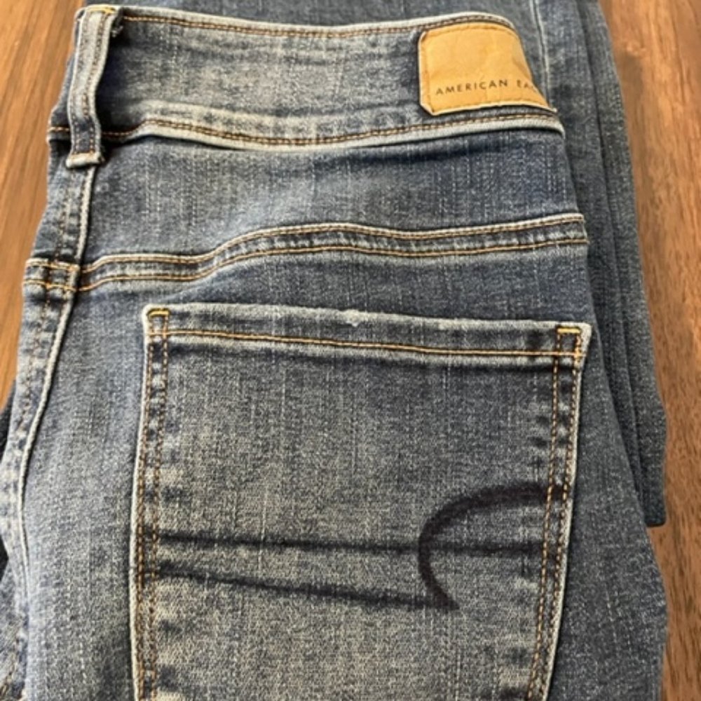 American Eagle High Rise Artist Flare Jeans